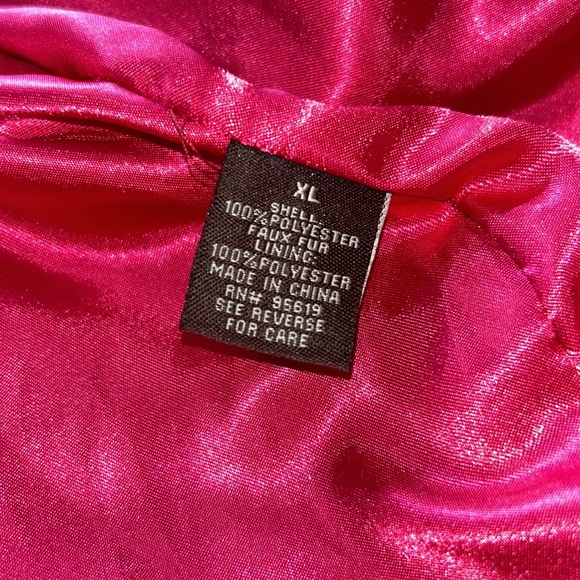 Nordstrom Raspberry Pink faux fur jacket, size XL. - Picture 4 of 5